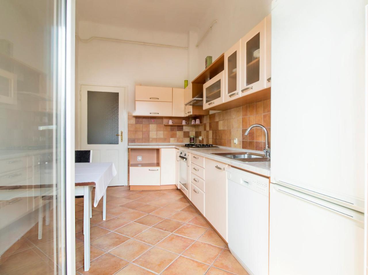 Guesthouse Centar 2 Zagreb Luaran gambar