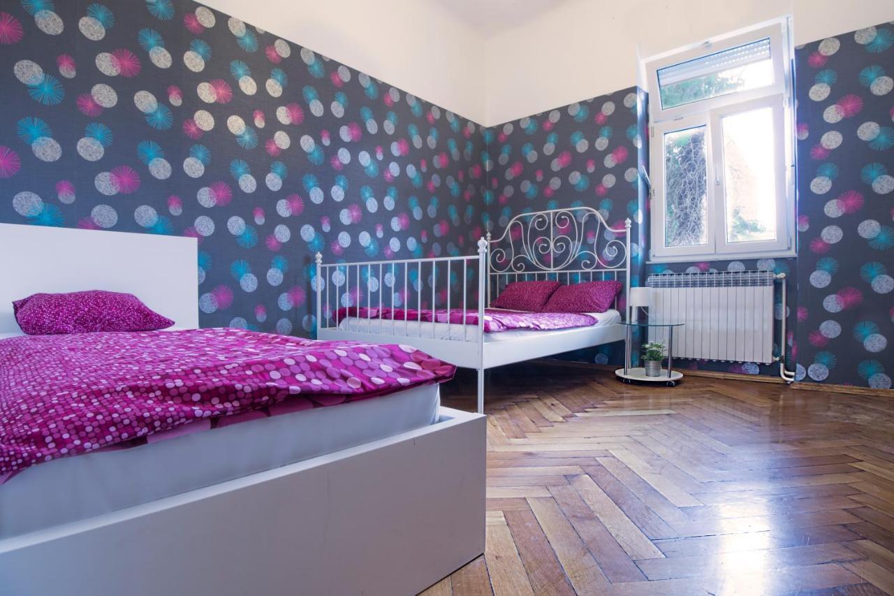 Guesthouse Centar 2 Zagreb Luaran gambar