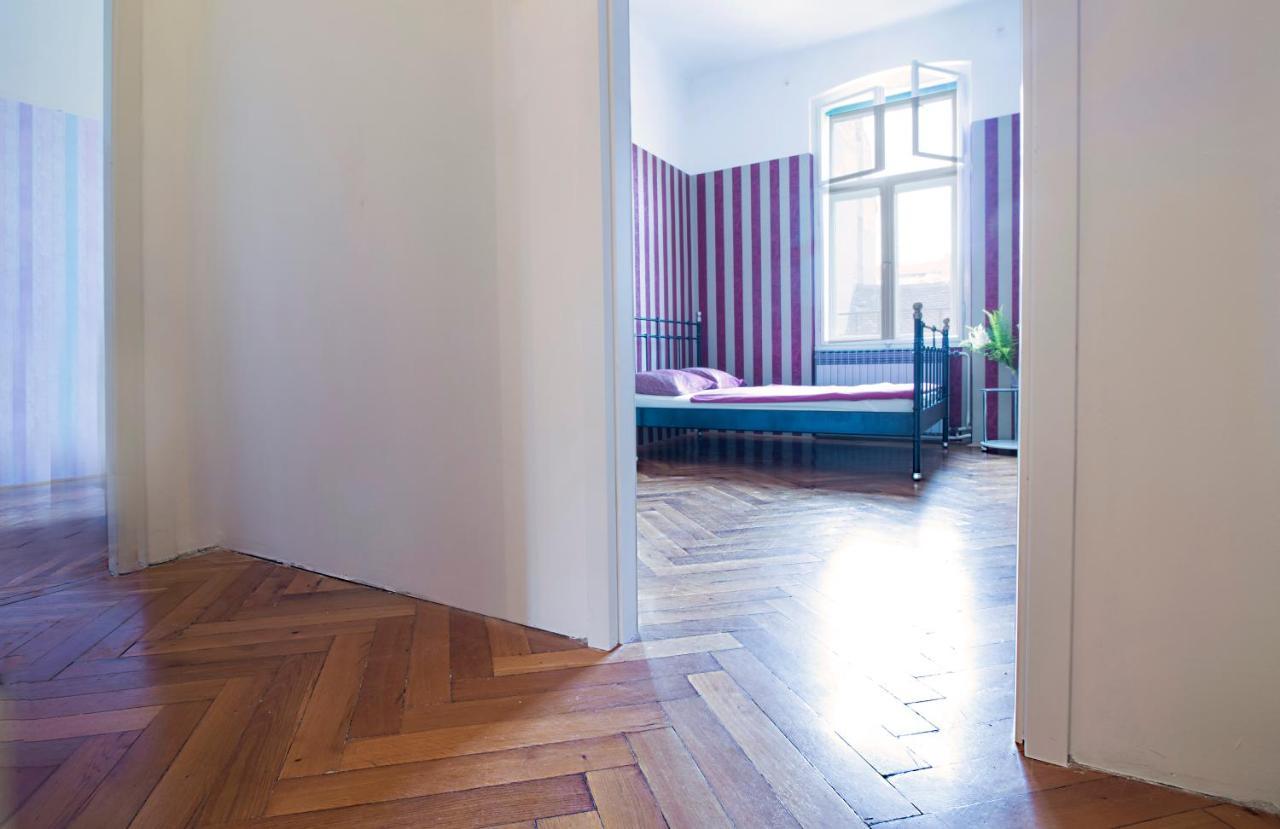 Guesthouse Centar 2 Zagreb Luaran gambar