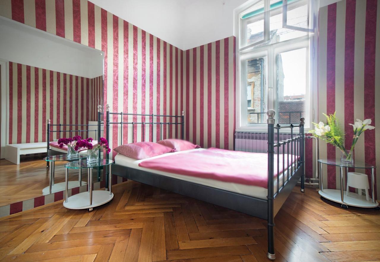 Guesthouse Centar 2 Zagreb Luaran gambar